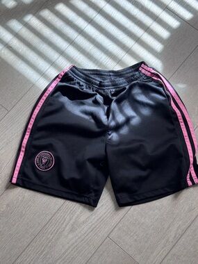 Club International De Futbol Miami Black and Pink Athletic kid's Shorts medium